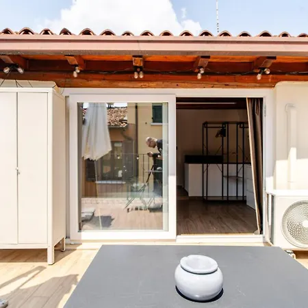Апартаменты La Terrazza Su *